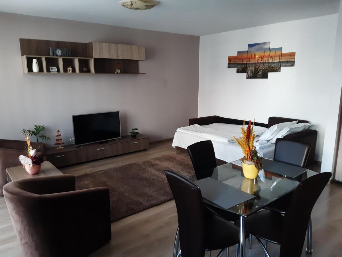 Apartament Marcel - Coresi Mall Braşov Eksteriør billede