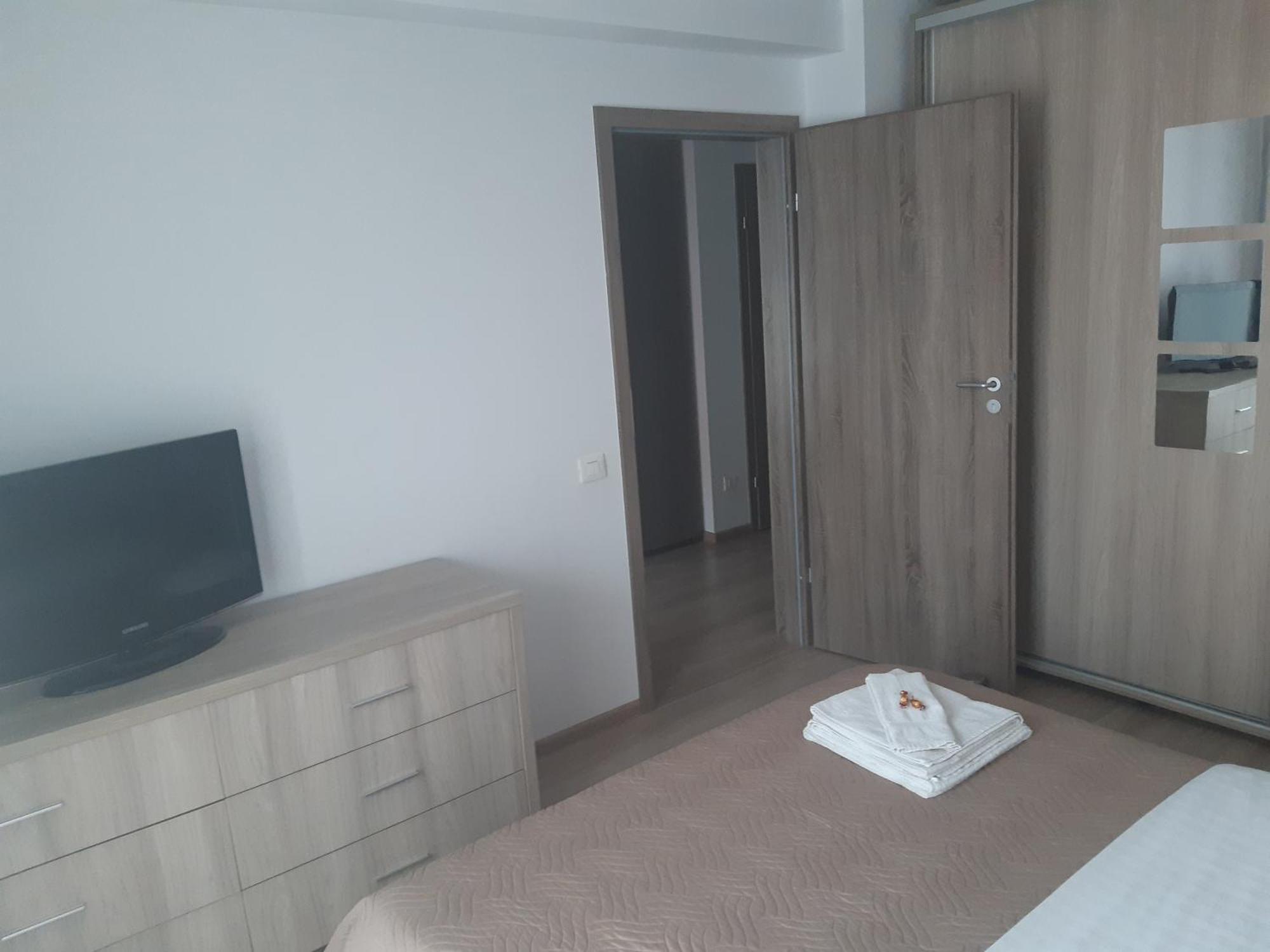 Apartament Marcel - Coresi Mall Braşov Eksteriør billede
